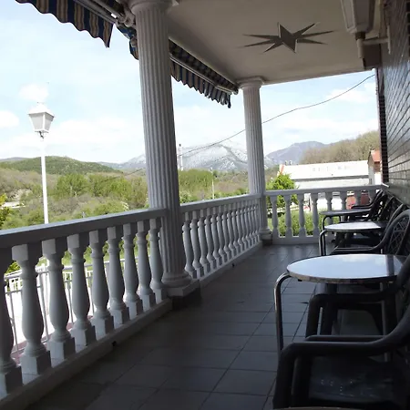 Montana Palentina Hotel Guardo